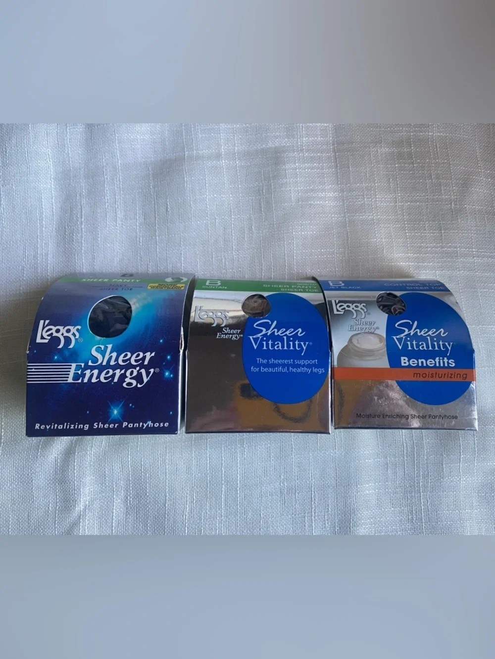 L’eggs three boxed